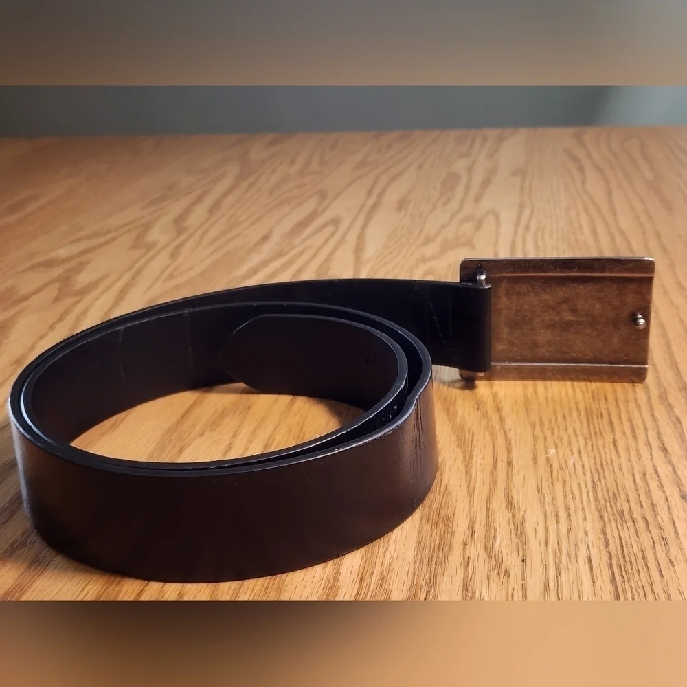 Guess Mens Belt Block Buckle Vintage Look Size 36 Black